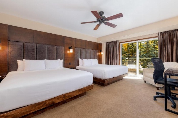 The Peaks Resort and Spa image 14